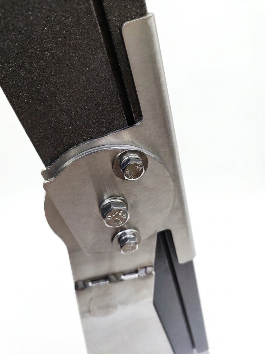 STR unit — side mounting detail